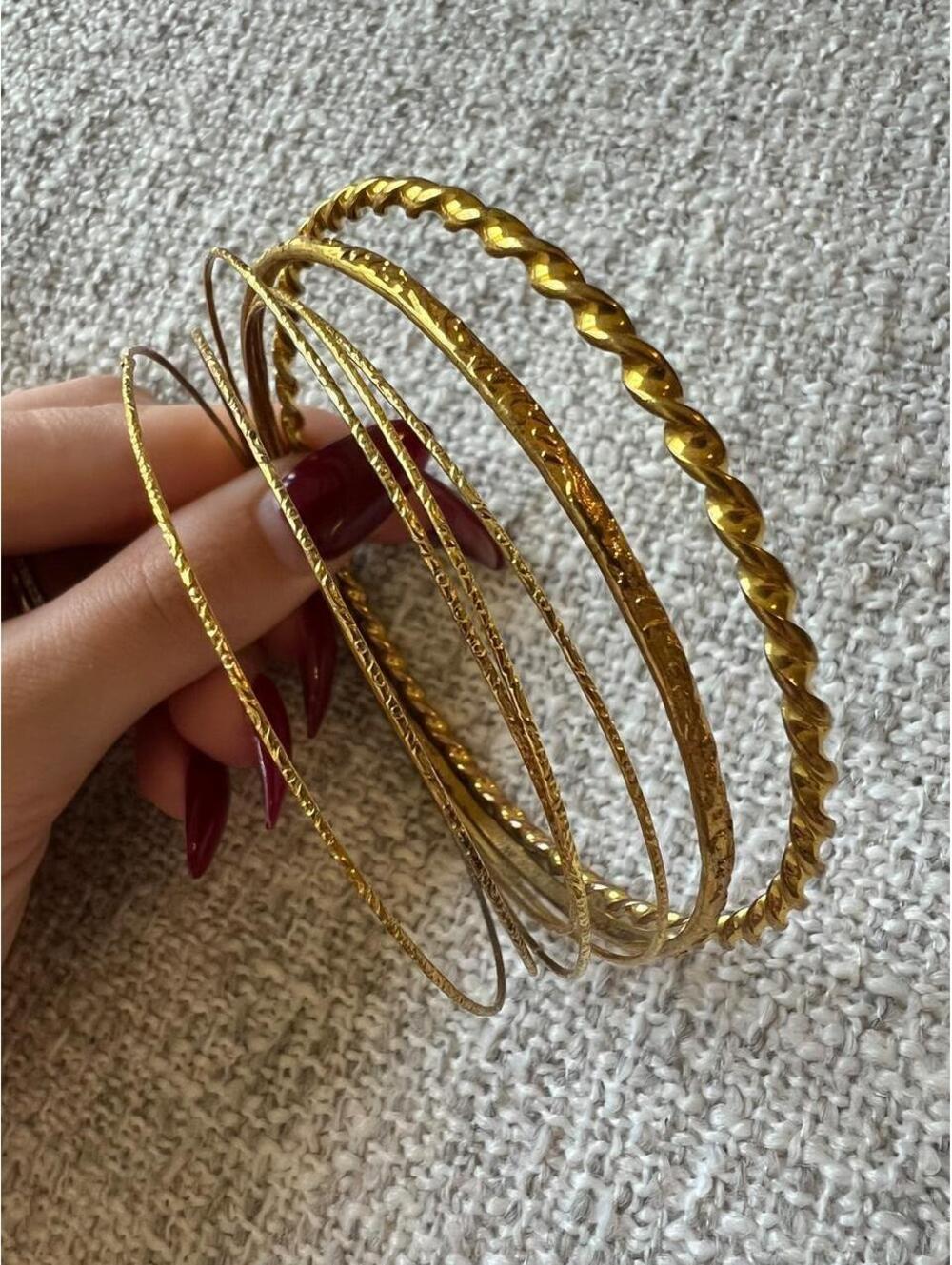 Set of 7 Mixed Texture Bracelets